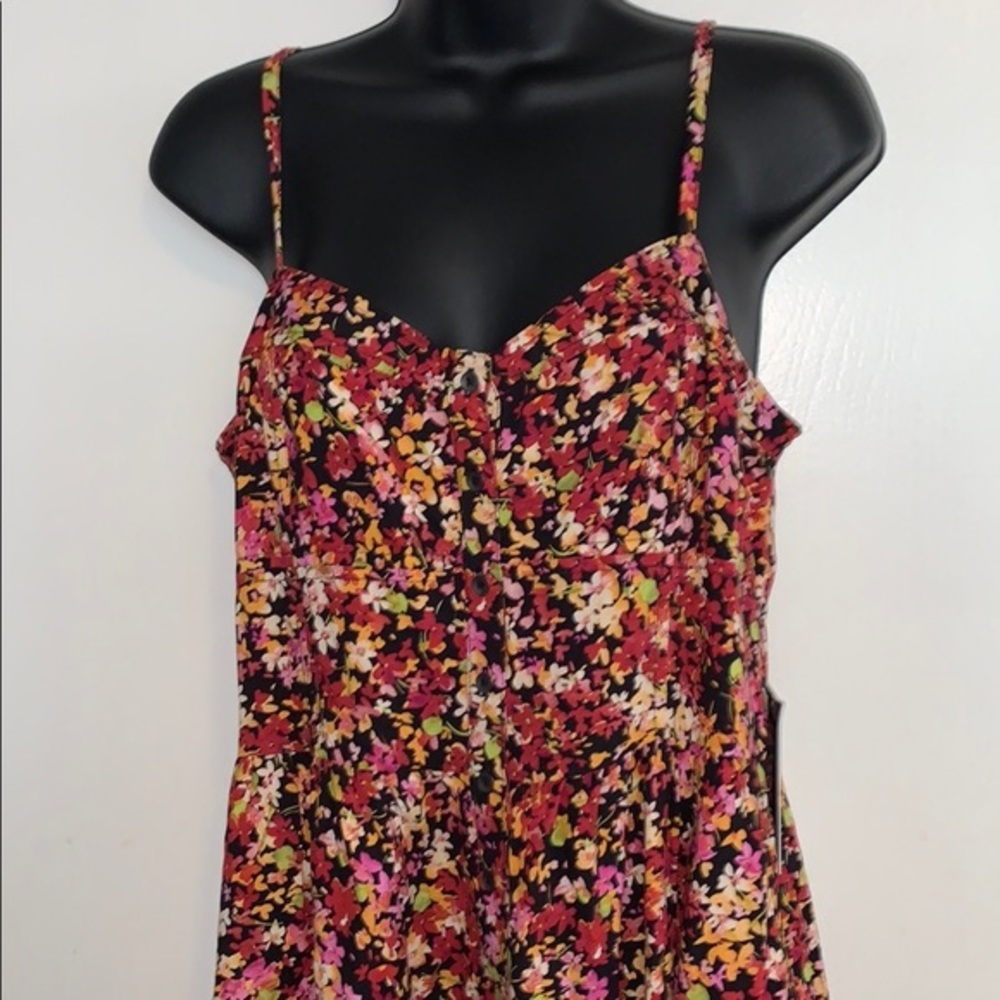 EXPRESS Medium Floral Mini Romper BNWT - Picture 2 of 11